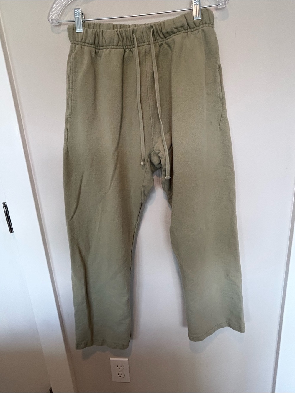 MNML Olive Drawstring Sweatpants